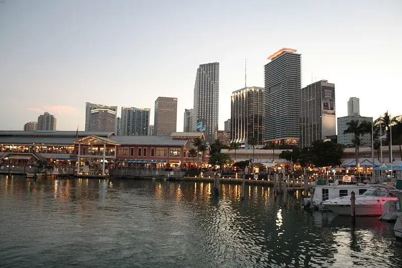 Auto Shipping to Metro Miami